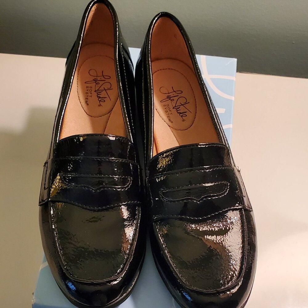Life Stride Madison Patent Loafer Black Size 8 New
